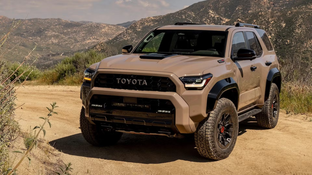 2025 Toyota 4Runner TRD Off-Road front view
