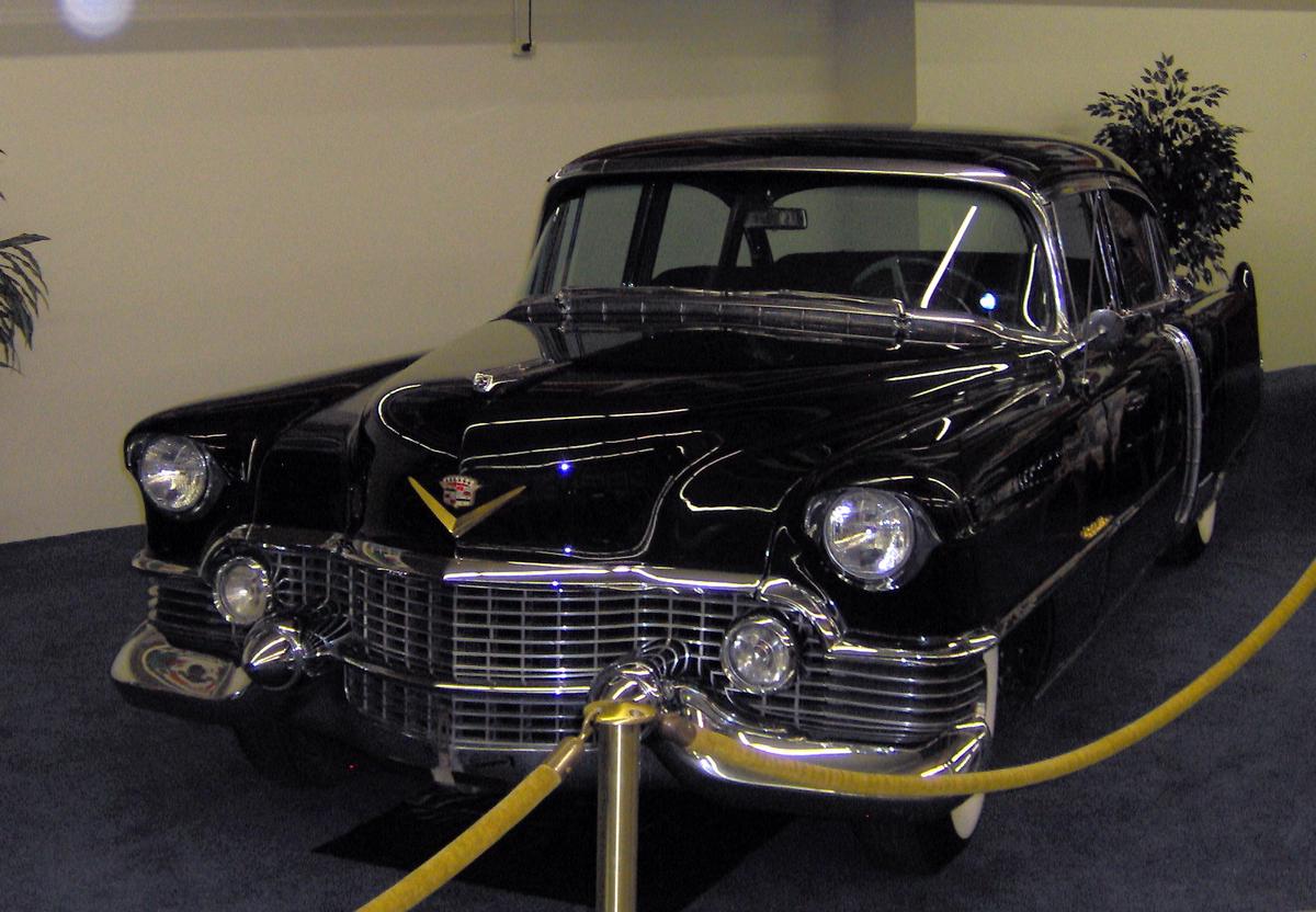 Cadillac Fleetwood Review